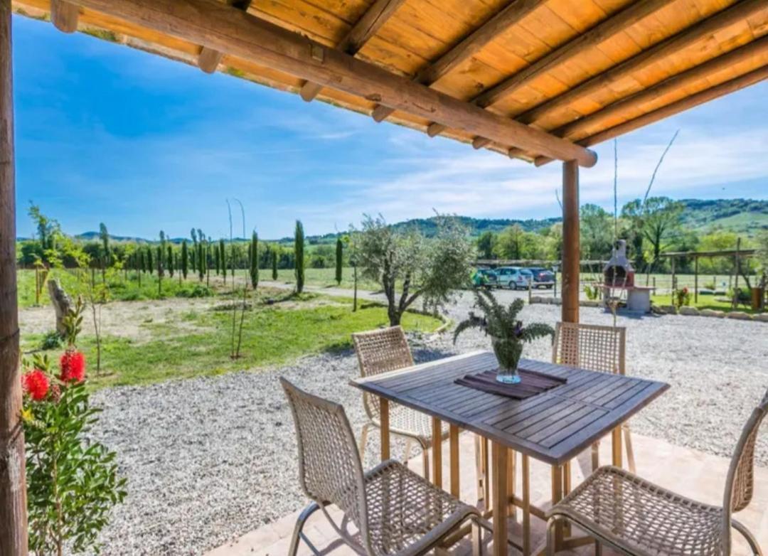 Podere La Querciola Guardistallo Luaran gambar